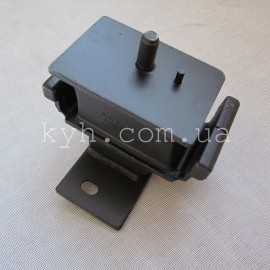 Подушка двигуна Богдан 4HG1,4HG1-T права